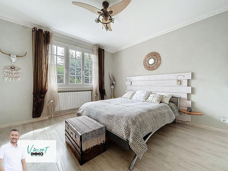 Maison ancienne - 223 m² - 14 pièces