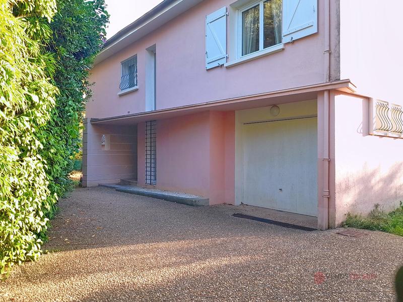 Maison - 142 m² - 6 pièces