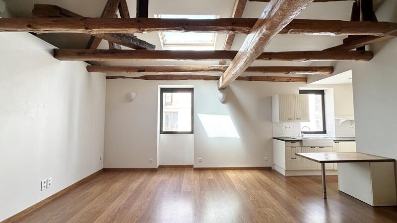 Appartement - 153 m² - 5 pièces