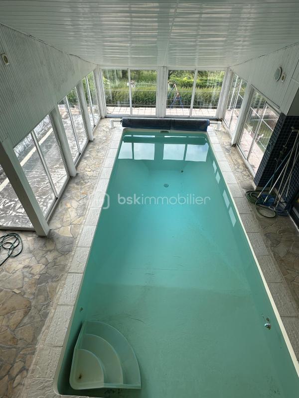 Maison ancienne - 180 m² - 7 pièces