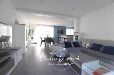 Maison - 137 m² - 6 pièces