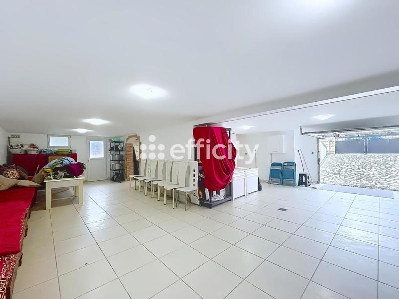 Maison - 165 m² - 7 pièces