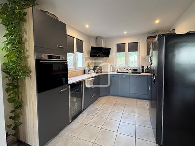 Maison - 126 m² - 6 pièces