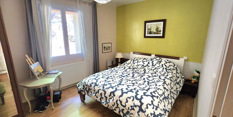 Maison - 251 m² - 8 pièces