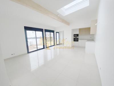 Pavillon - 104 m² - 4 pièces