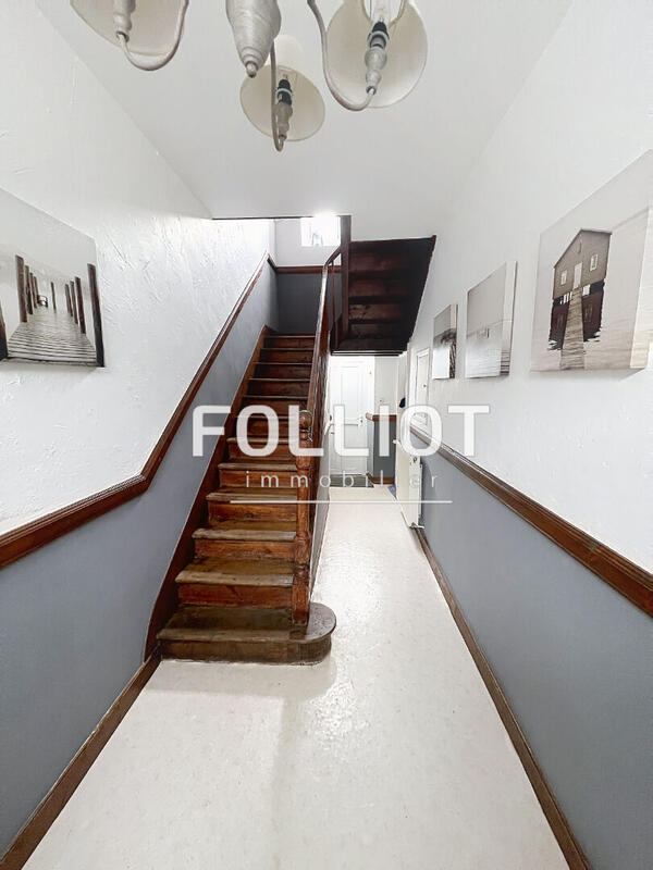 Maison - 148 m² - 7 pièces