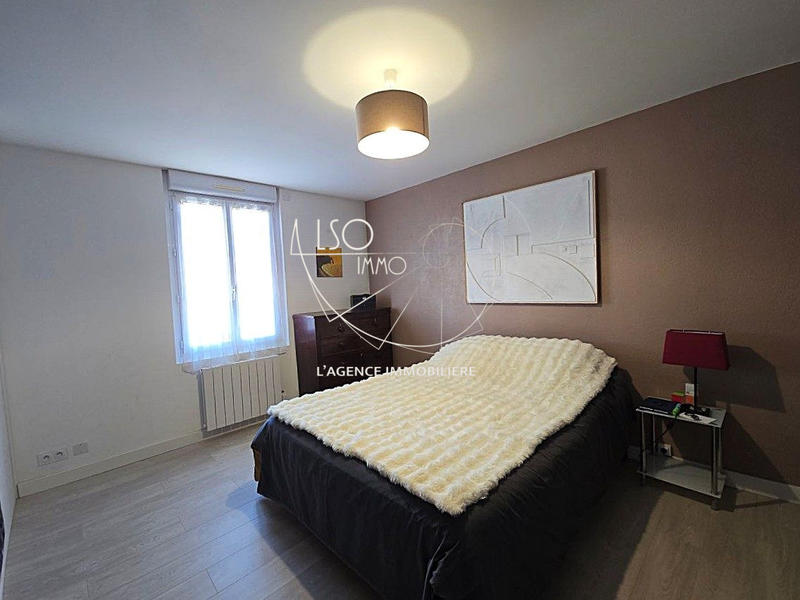 Maison - 244 m² - 7 pièces