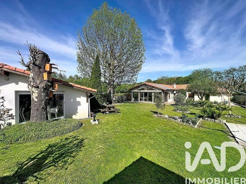 Maison - 172 m² - 5 pièces