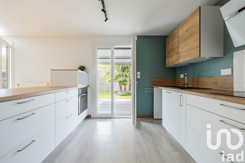 Maison - 105 m² - 5 pièces