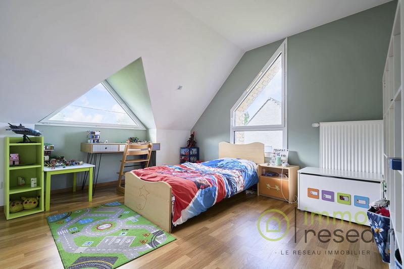 Maison - 170 m² - 7 pièces