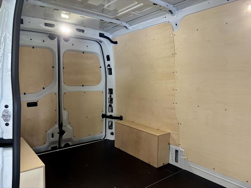 Renault Master IV L2h2 2.0 Dci 150 3t5 Red