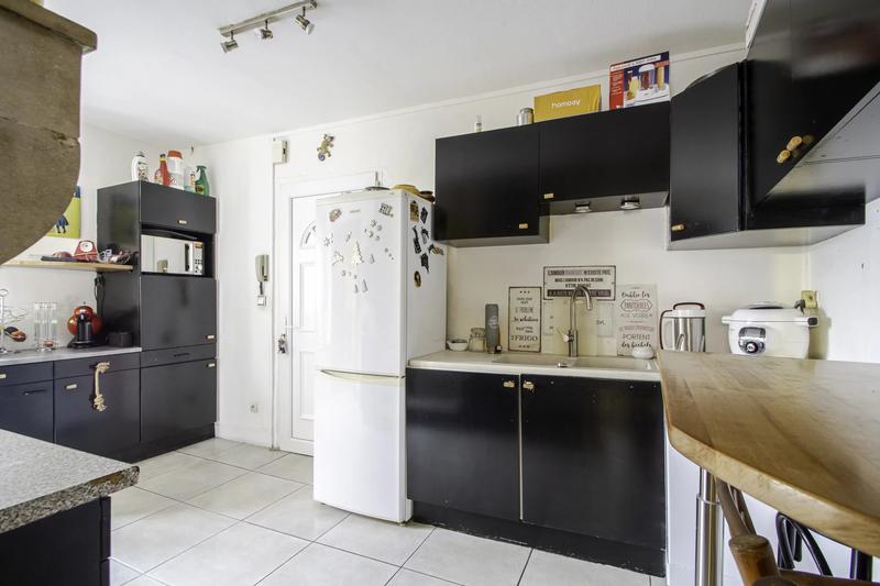 Appartement - 155 m² - 6 pièces