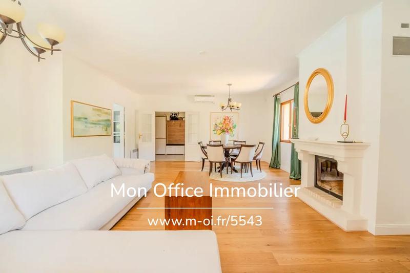 Maison - 156 m² - 6 pièces