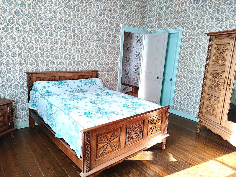 Maison - 94 m² - 6 pièces