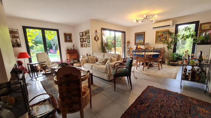 Villa - 160 m² - 5 pièces