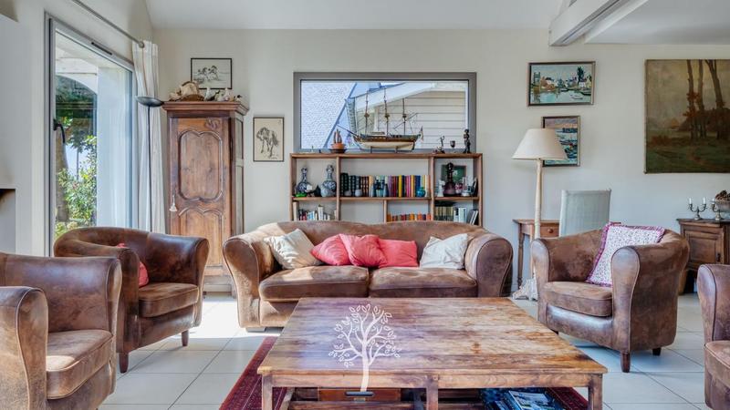 Maison - 151 m² - 6 pièces