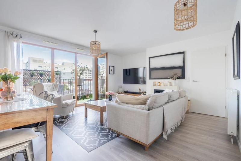 Appartement - 89 m² - 5 pièces