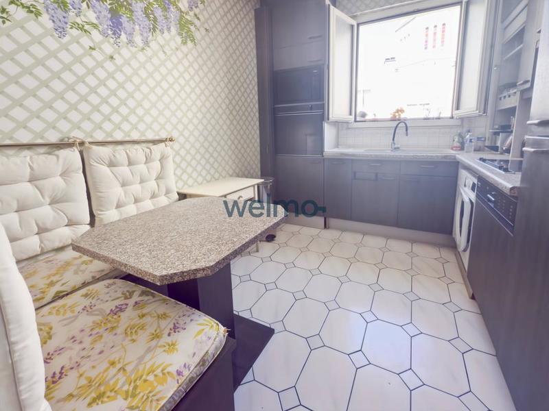 Appartement - 90 m² - 4 pièces