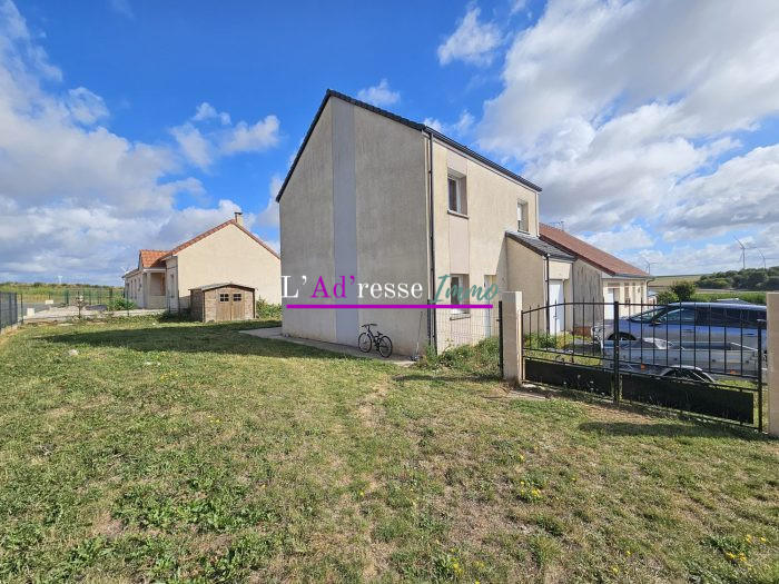 Maison - 83 m² - 5 pièces