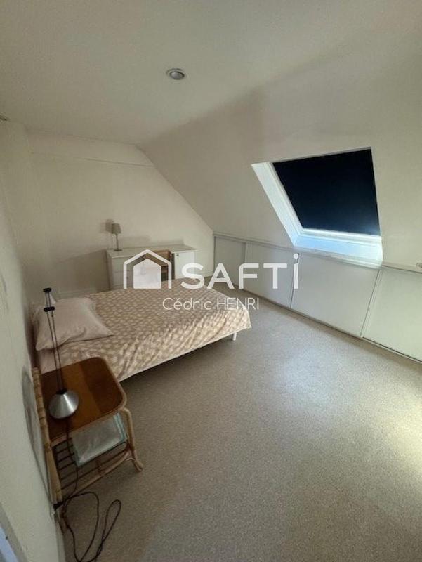 Maison - 192 m² - 10 pièces