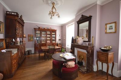 Maison bourgeoise - 190 m² - 6 pièces