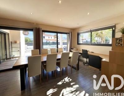 Maison - 147 m² - 7 pièces