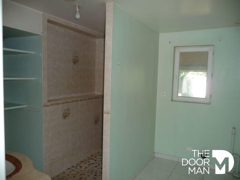 Demeure - 91 m² - 3 pièces