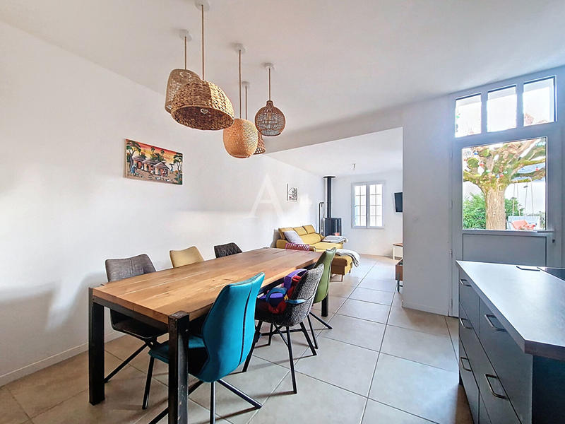 Maison - 88 m² - 4 pièces