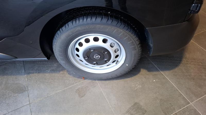 Opel Vivaro Taille m BlueHDi 180 s&amp;S Eat8