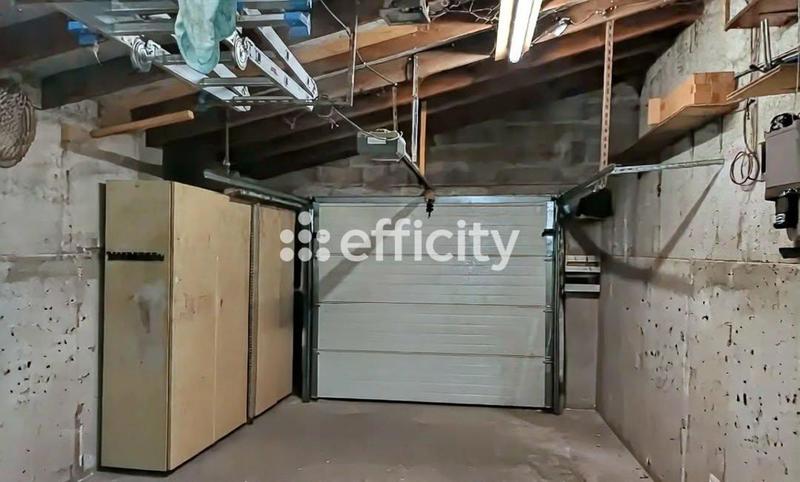 Pavillon - 120 m² - 8 pièces