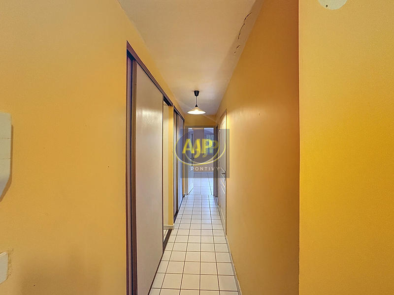 Appartement - 70 m² - 3 pièces