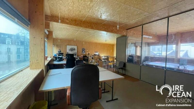 Bureau - 139 m²