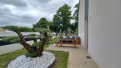 Maison - 150 m² - 9 pièces