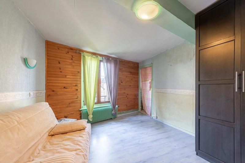 Maison - 215 m² - 10 pièces