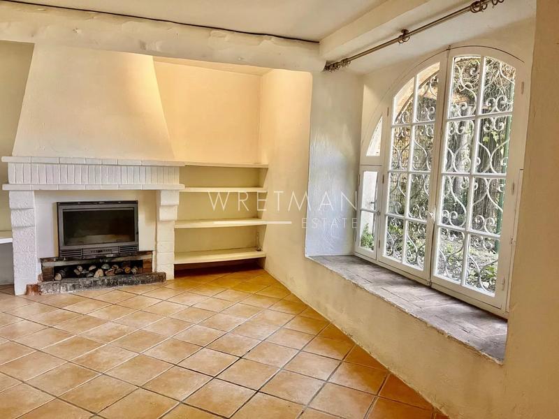 Maison - 300 m² - 10 pièces