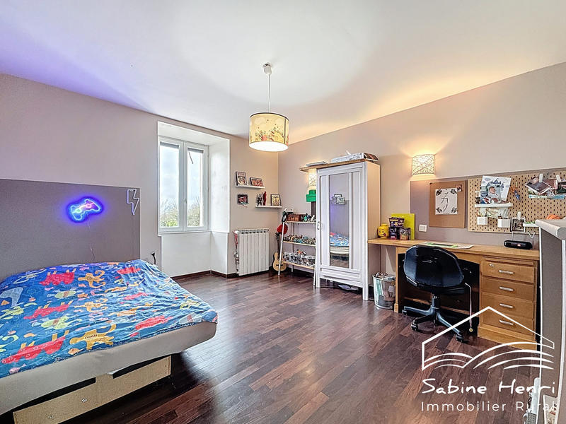 Maison ancienne - 175 m² - 6 pièces