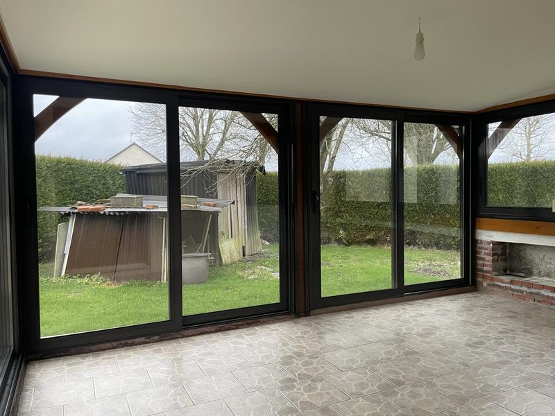 Maison traditionnelle - 137 m² - 6 pièces