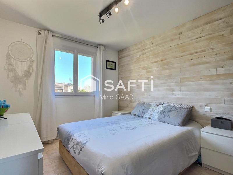 Maison - 95 m² - 4 pièces