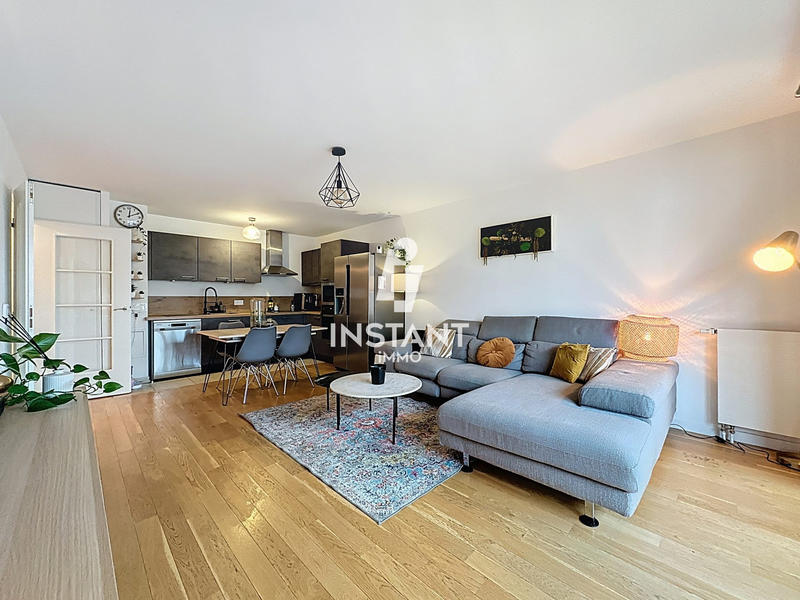 Appartement - 64 m² - 3 pièces