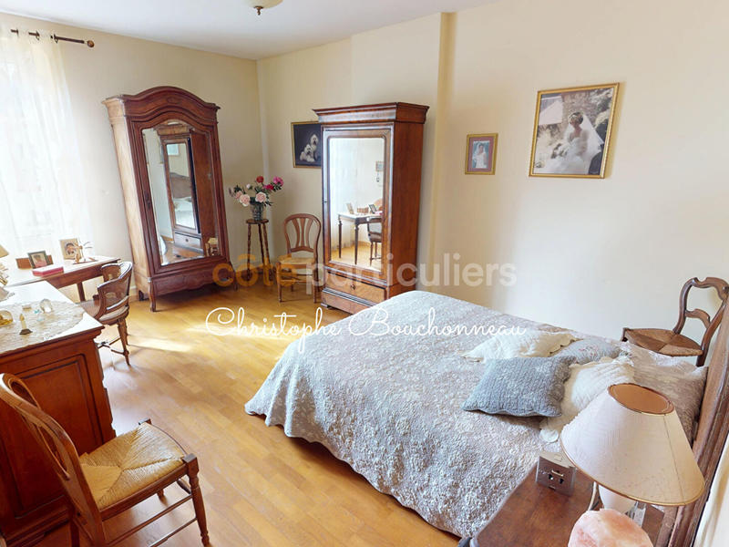 Immeuble - 174 m² - 7 pièces