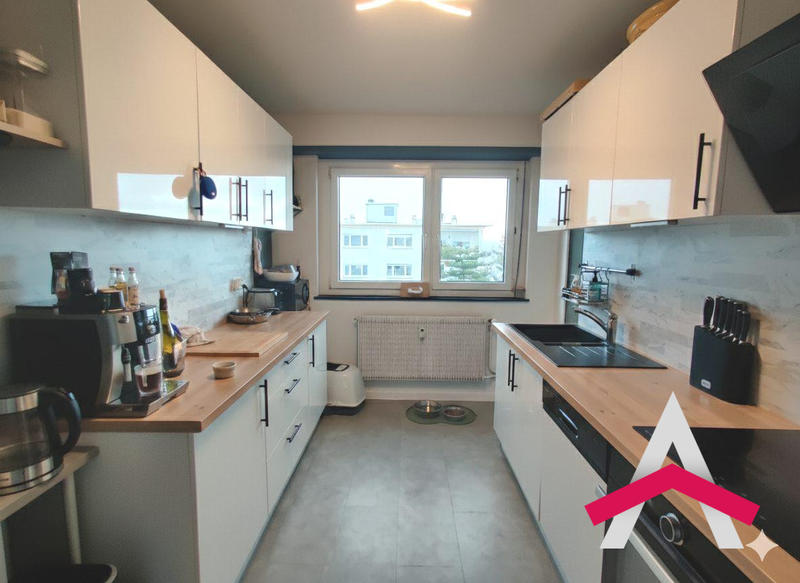 Appartement - 80 m² - 4 pièces