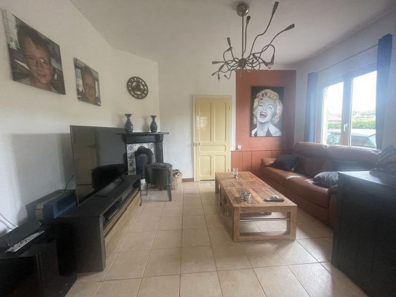 Maison - 107 m² - 6 pièces