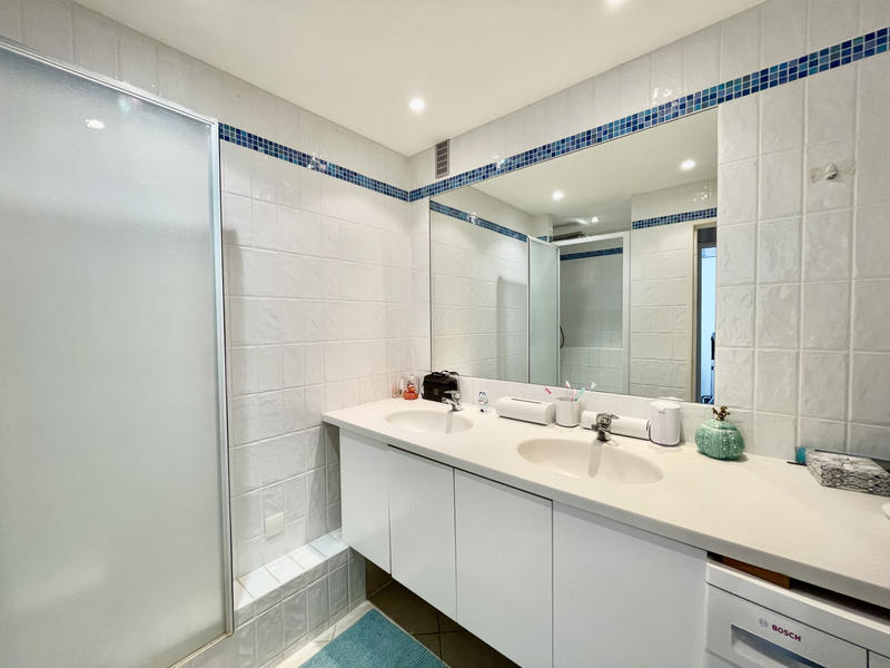 Appartement - 81 m² - 3 pièces