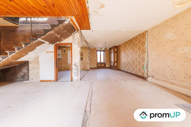 Maison ancienne - 180 m² - 8 pièces