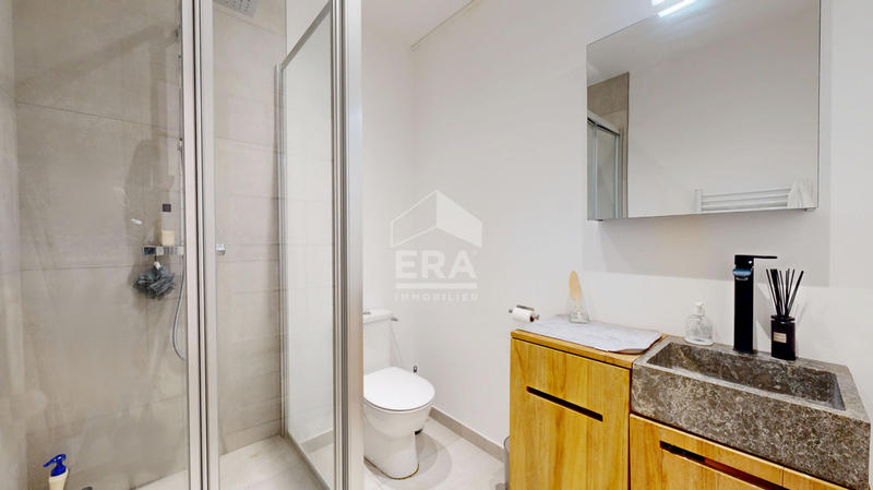 Appartement - 101 m² - 4 pièces