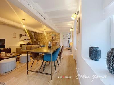 Maison en pierre - 160 m² - 5 pièces