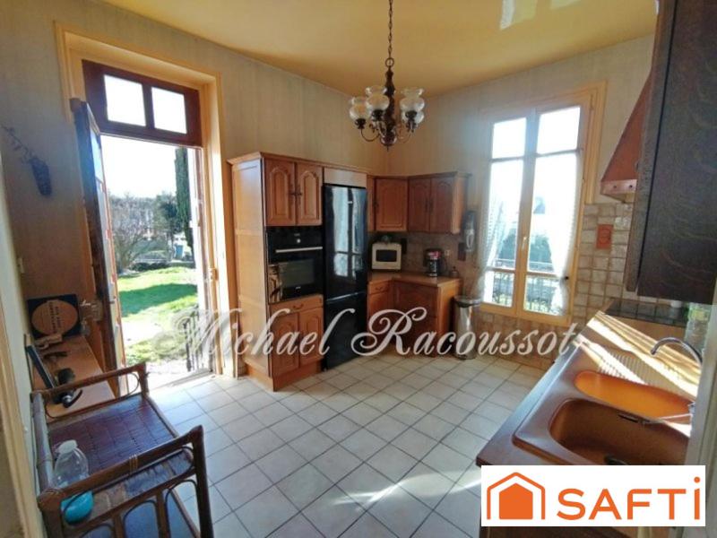 Maison - 185 m² - 6 pièces