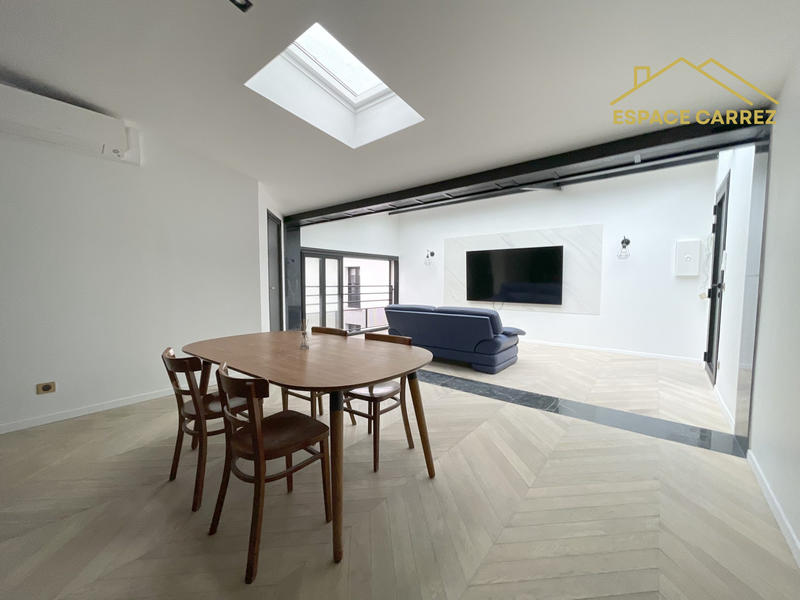 Appartement - 90 m² - 4 pièces