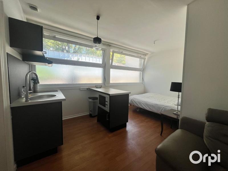 Studio - 26 m² - 1 pièce