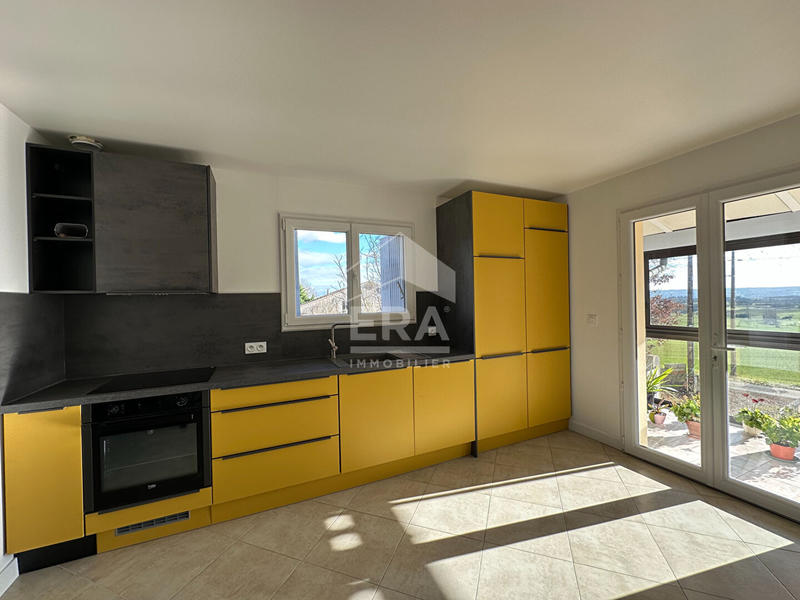 Maison - 198 m² - 6 pièces